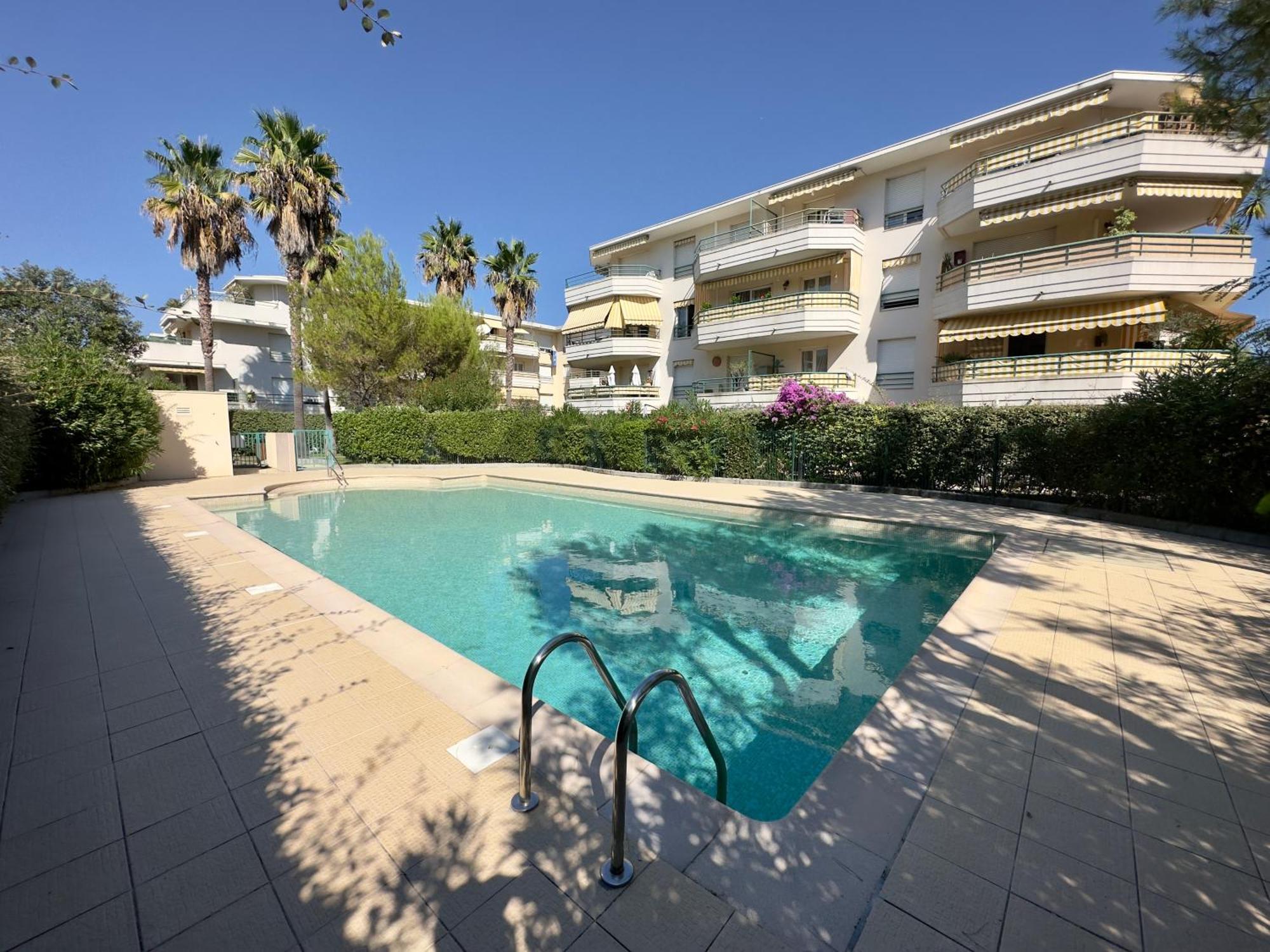 Ferienwohnung Regent Cote D'Azur Villeneuve-Loubet Exterior foto